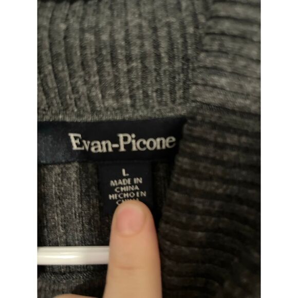 Sweater - Picture 2 of 2